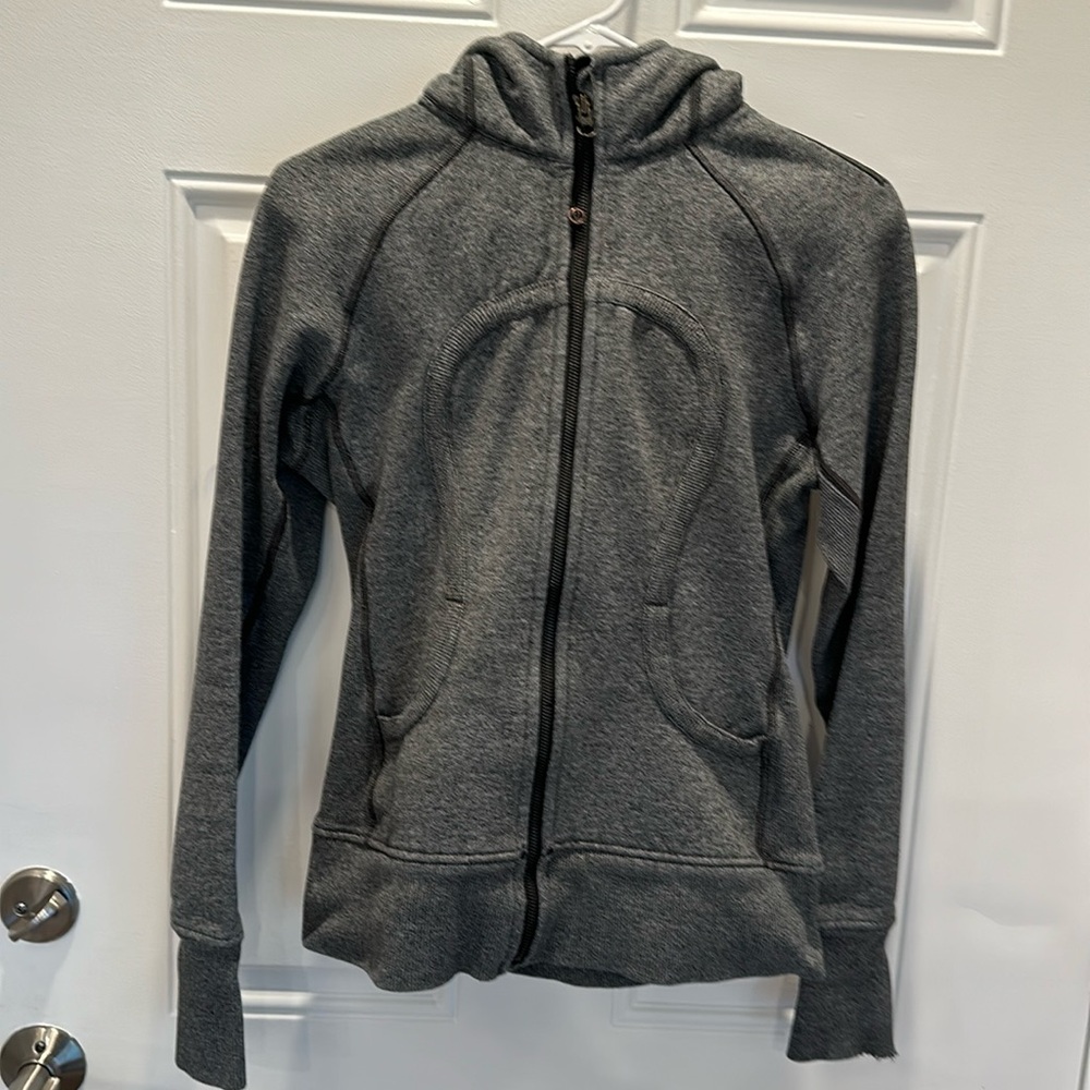 Gray Lululemon scuba hoody full zip, black stitch and lining size 8